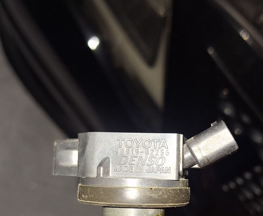 Катушки зажигания тойота Камри  2.5 2 AR