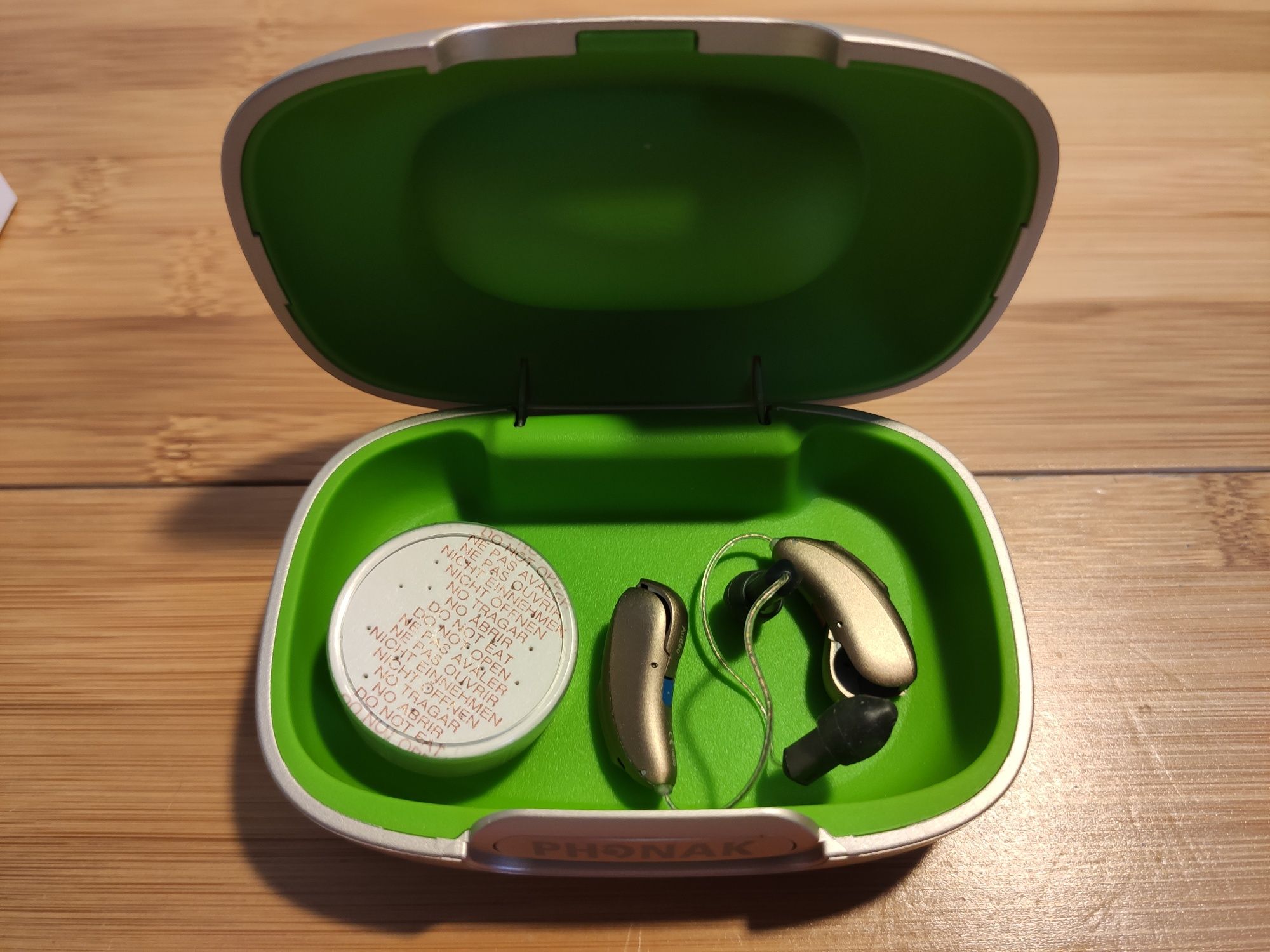 Продается слуховой аппарат Phonak