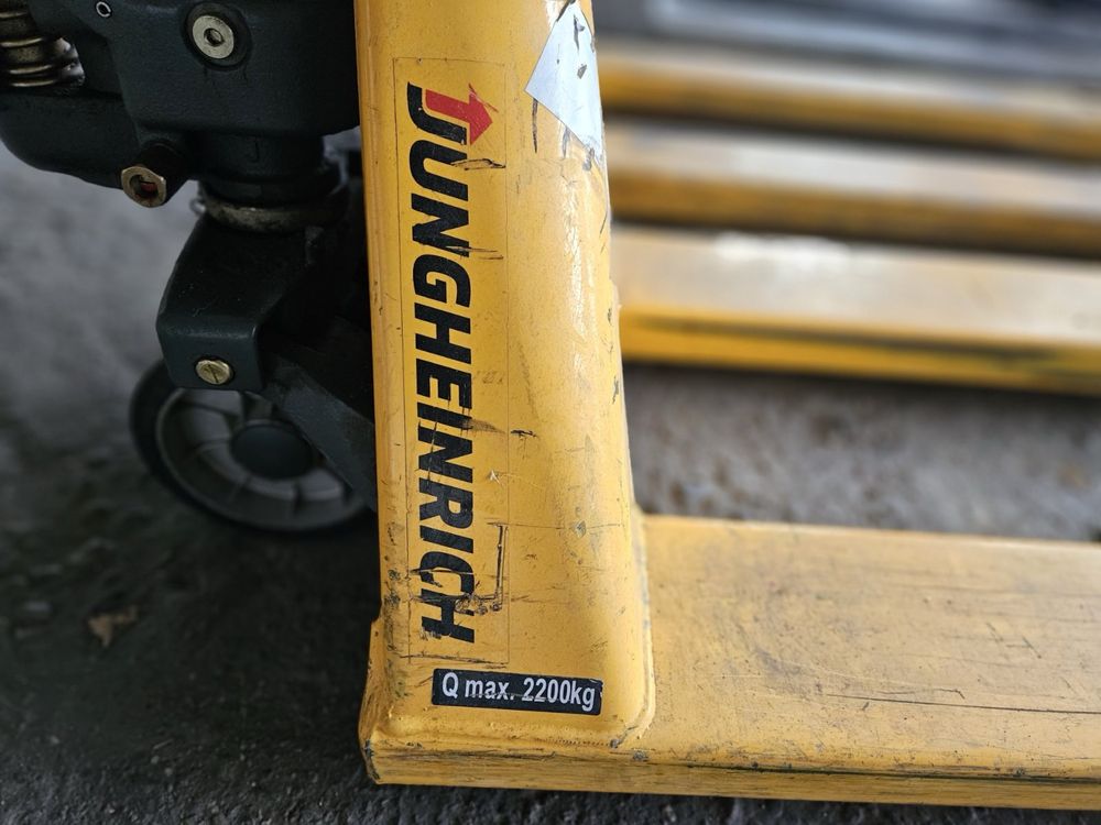 Палетни колички Jungheinrich - до 2500кг!!!