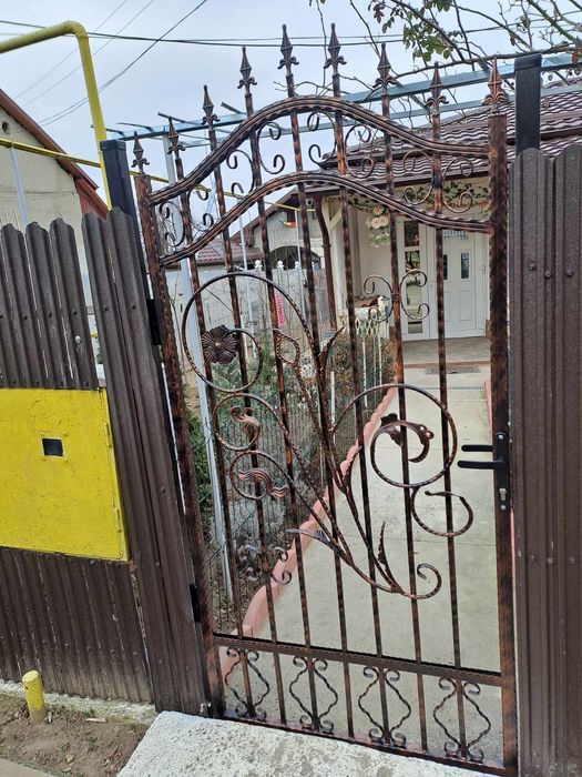 Garduri din fier forjat.