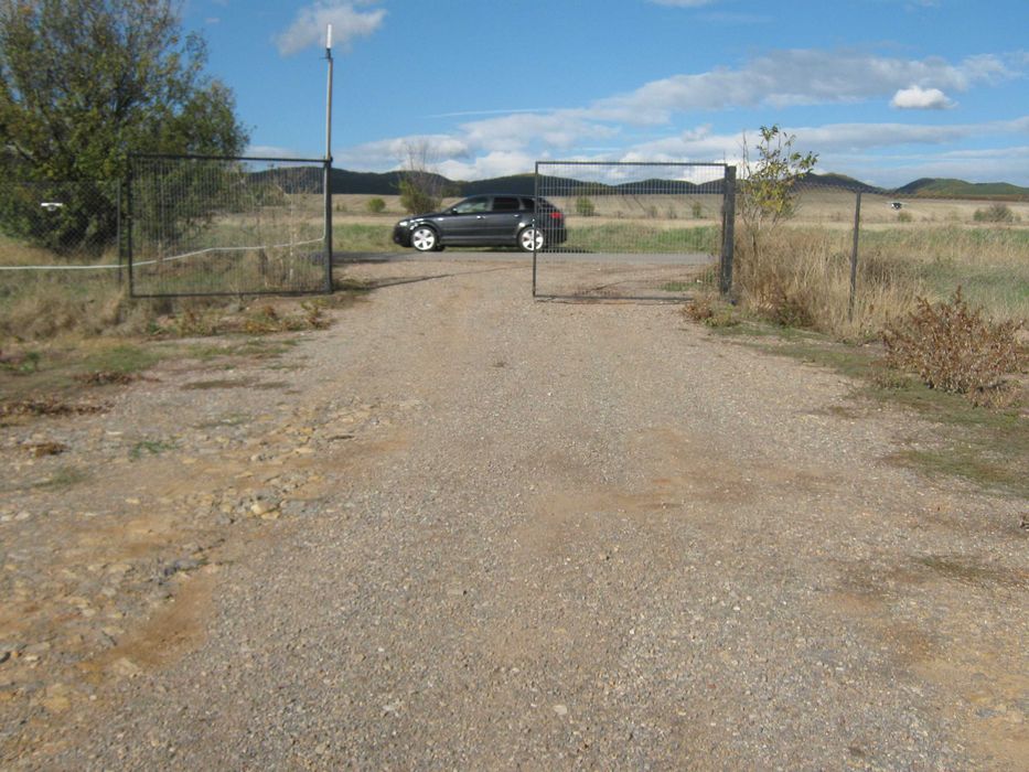 Продава се Парцел в с. Доброславци, Област София-град - 3400 кв.м за 59 €/кв.м - Снимка #1