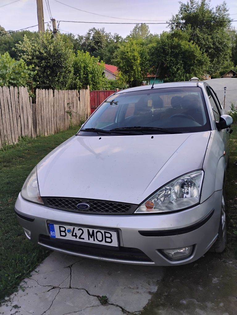 Ford focus 1 1 8 tdci an 2003 noembrie