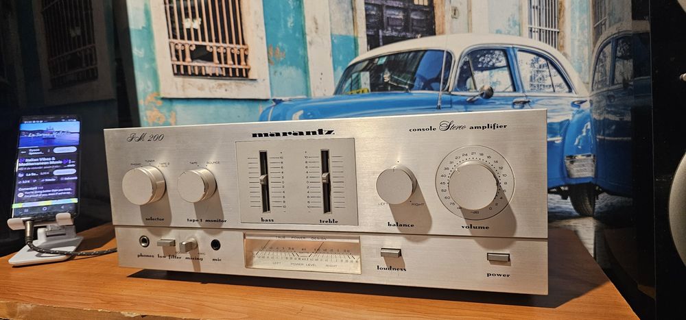 Marantz PM 200 - amplificator statie