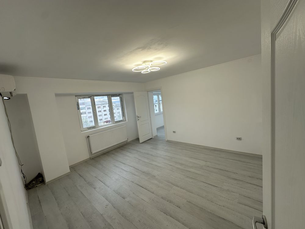 Apartament 2 camere ultracentral KM 0 Piața Moldovei NOU renovat 2024