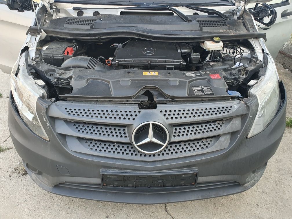 Dezmembrez Mercedes Vito W447,  euro 6 , 72000 km , 2018