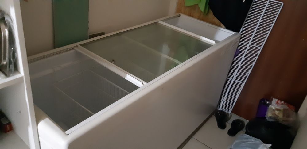 Продам морозилку