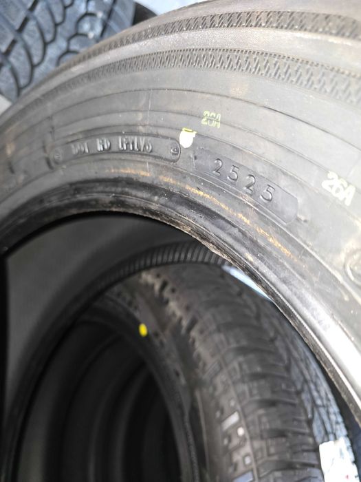 215 65 17 Anvelope M+S iarna noi Yokohama Continental