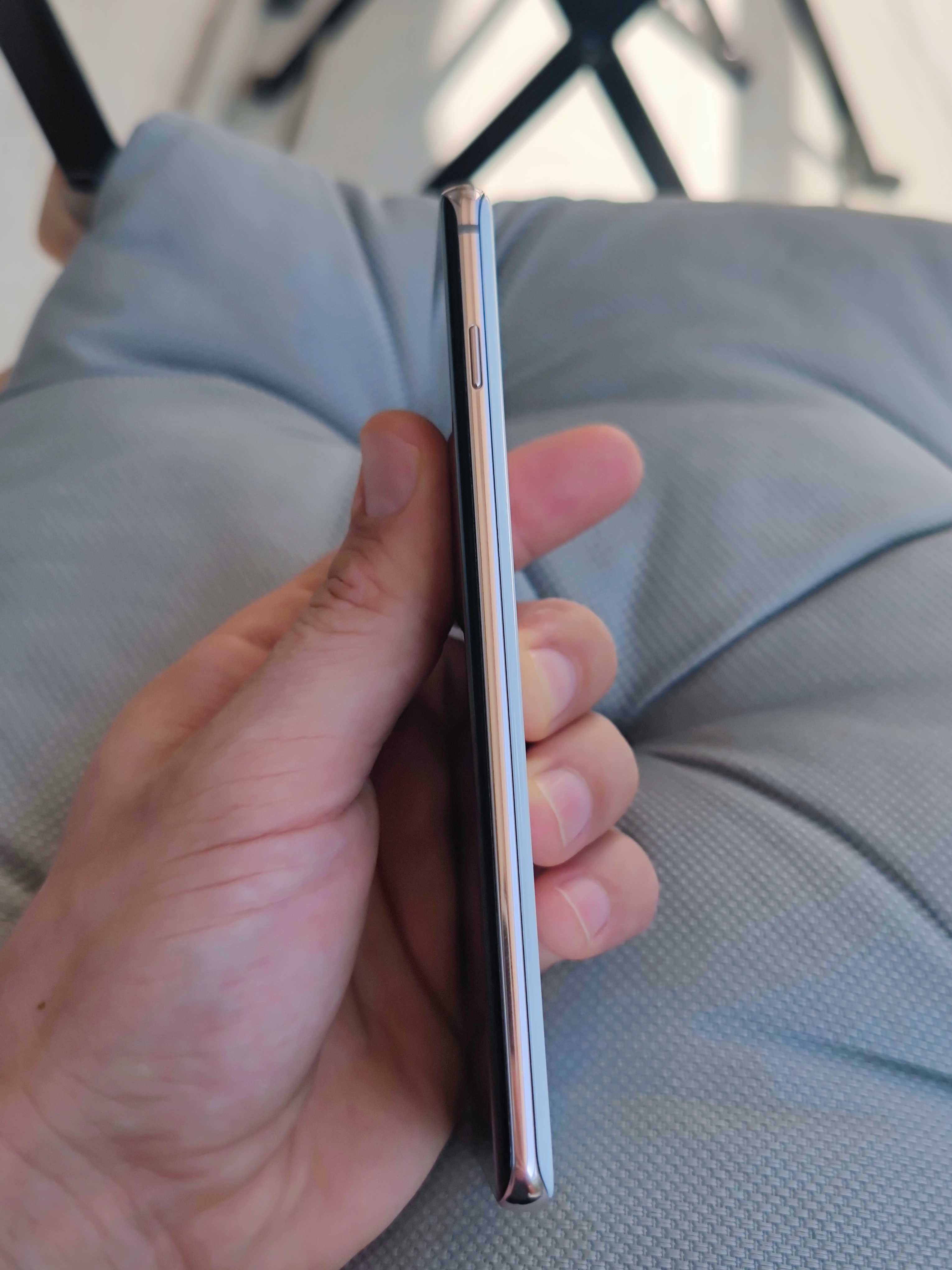 Samsung S10 Plus 1TB in stare foarte buna + husa