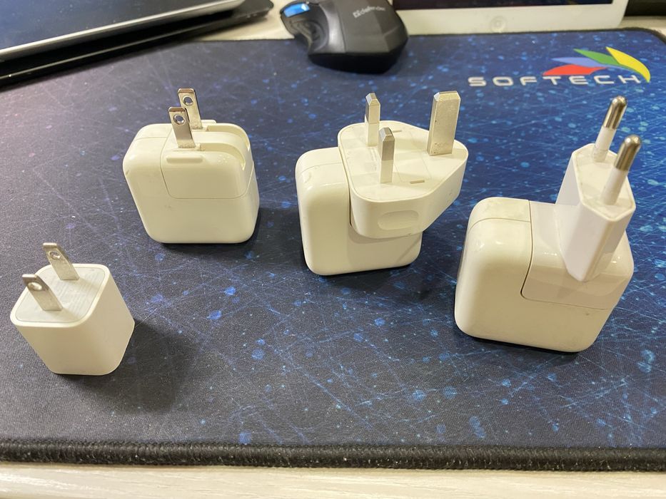 Продам адаптеры для зарядки  Ipad