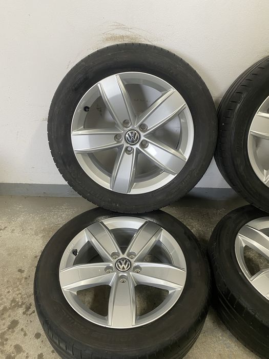 Jante 17 originale Vw Passat Tiguan cu anvelope de vara