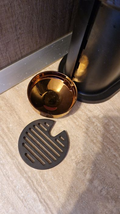 Nespresso Vertuo Next, maro-argintiu