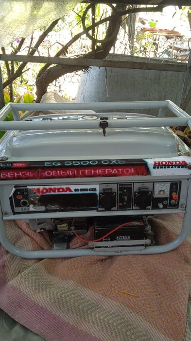 Бензиновый генератор