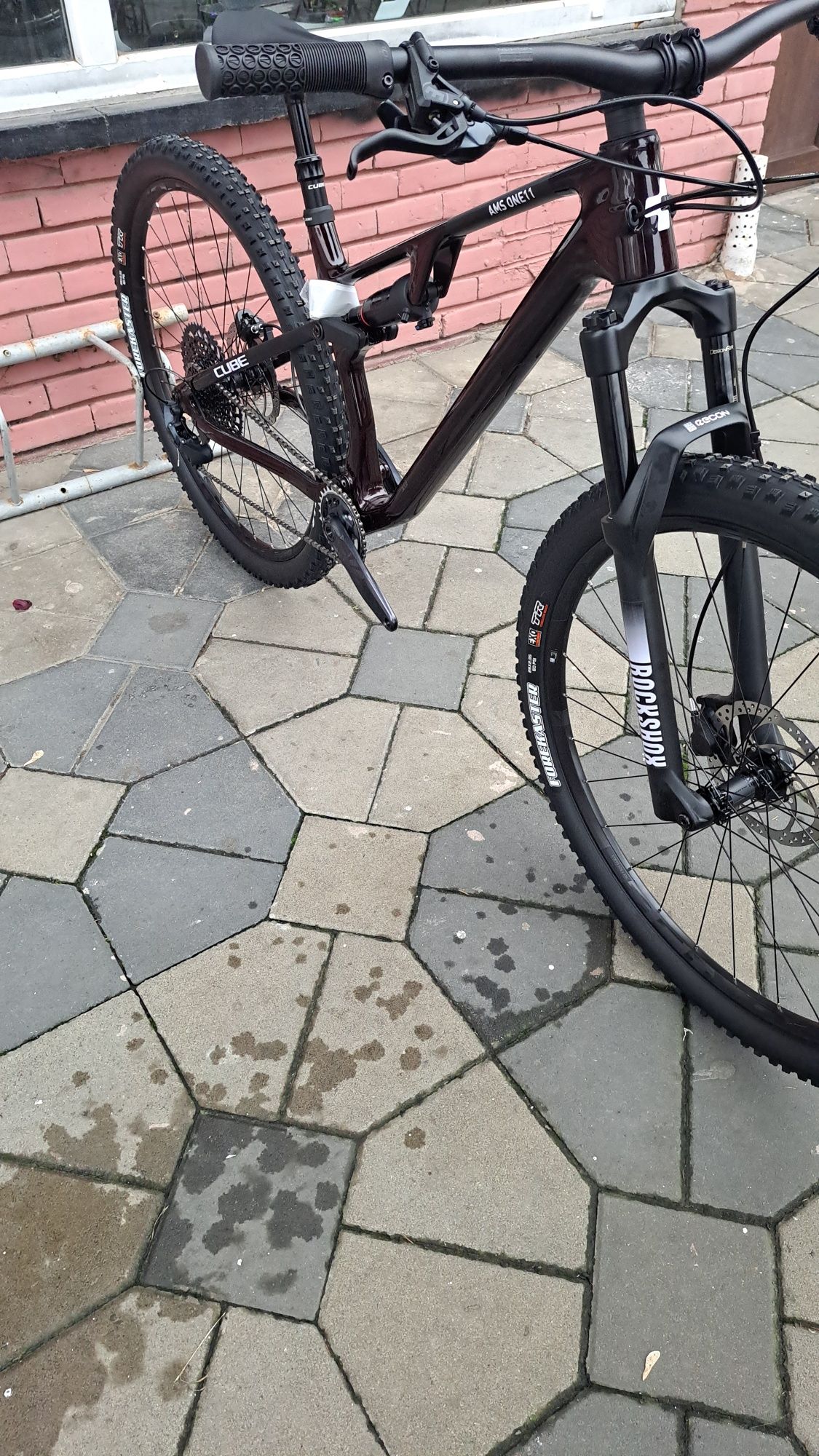 Cube One11 C:68X Pro 29 Liquidred Carbon mărime M