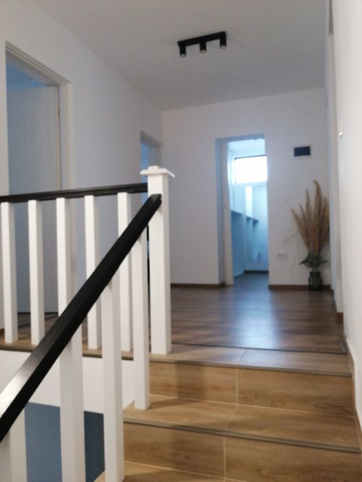 Casa de inchiriat