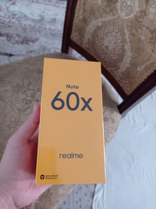 Срочно продается REALMI NOTE 60X