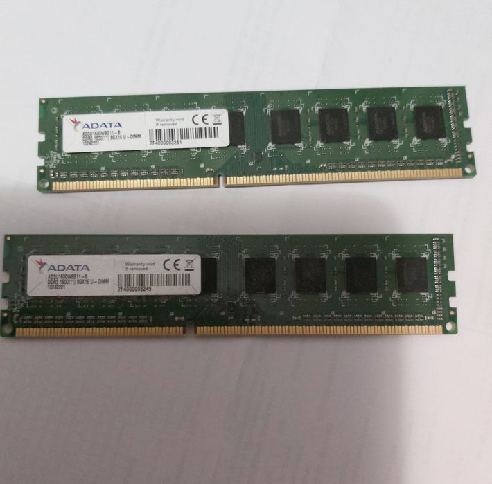 Памет DDR3 2×8Gb
