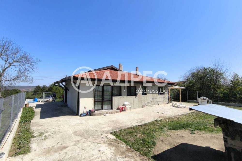 Продава се Къща в Разград, Орел - 149 кв.м за 1712 €/кв.м - Снимка #9