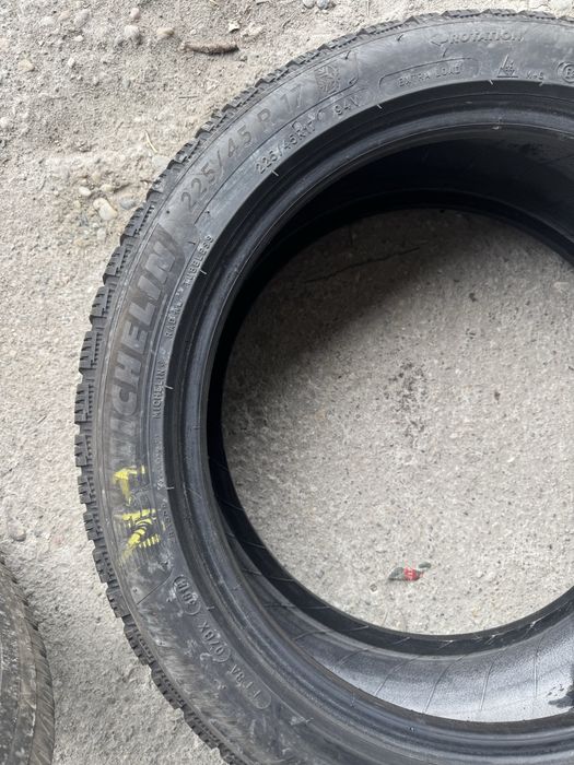 1x 225/45/17 Michelin