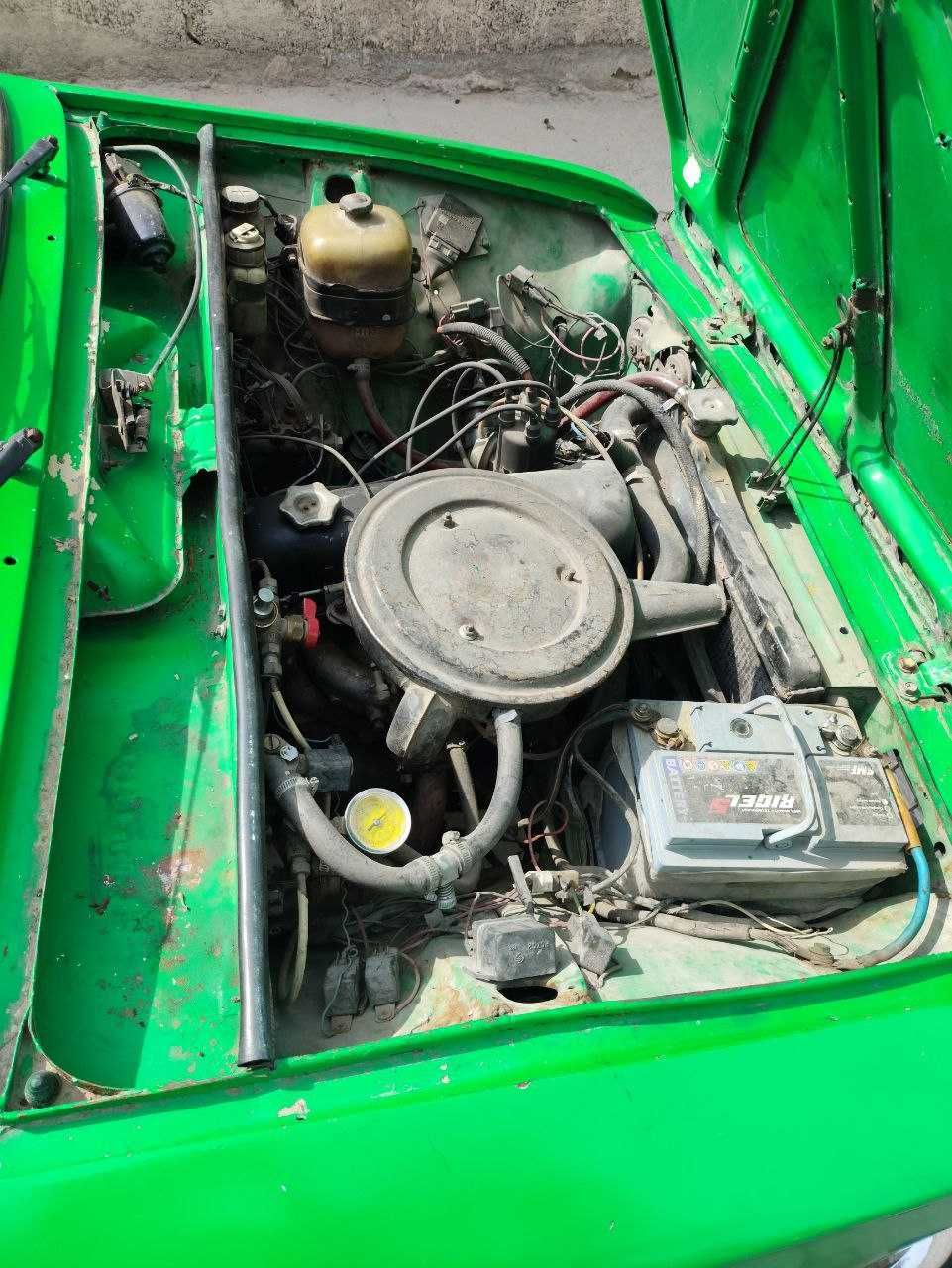 ВАЗ\VAZ 21011 sotiladi