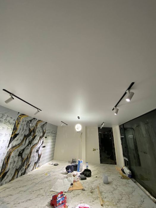 Натяжные потолки 90 сум