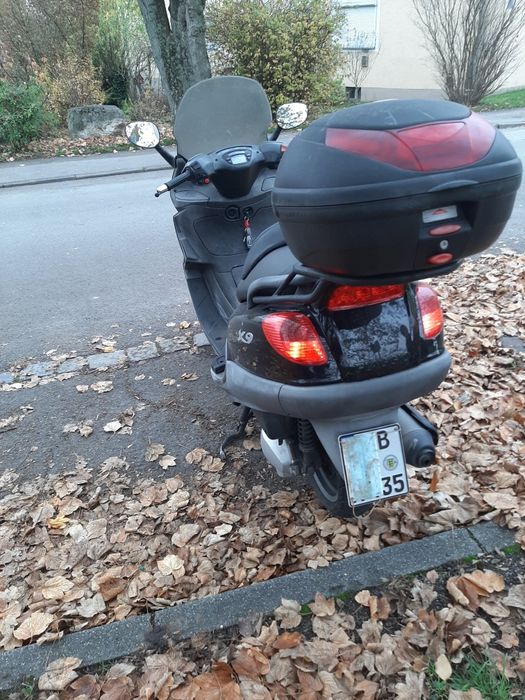 Vând Piaggio X9(125).Nr tel.004915510068303.