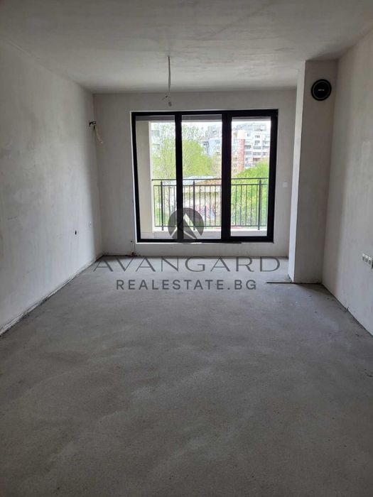 Продава се Двустаен апартамент в Пловдив, Тракия - 73 кв.м за 1548 €/кв.м - Снимка #1