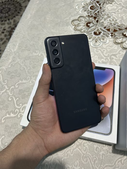 Samsung Galaxy S21 Fe каробка !