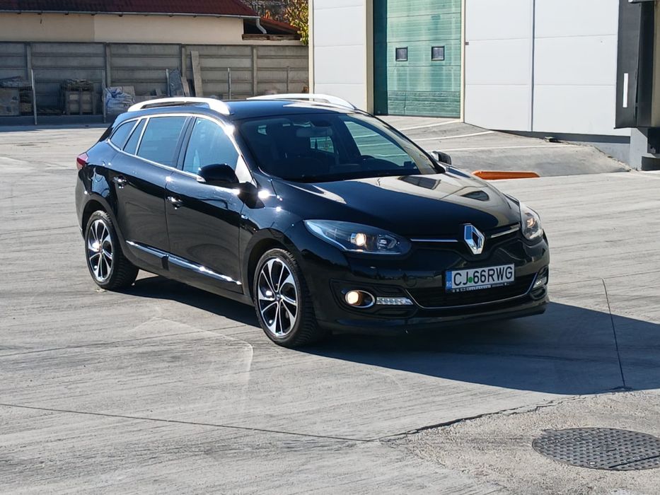 Vând Renault Megane 3 Bose