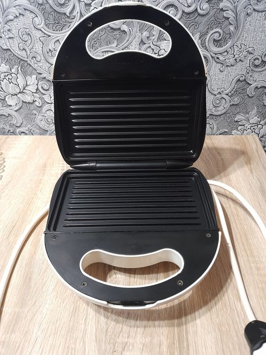 Продам сендвич тостер