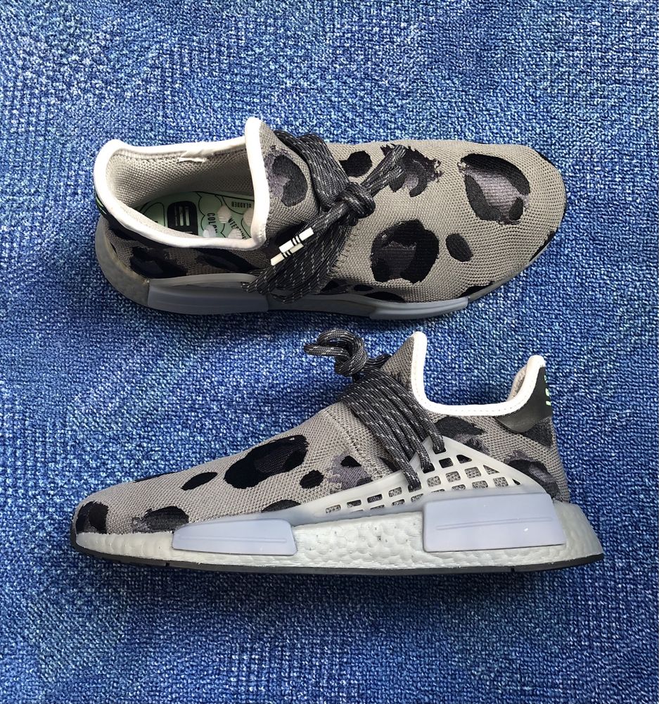 Adidas NMD Hu Pharrell Williams Animal Print ОРИГИНАЛНИ 42/43