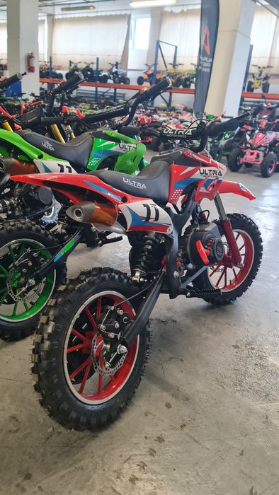 Cross 49cc adus din Germania pentru copii cu motor pe benzina