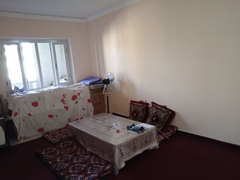 Срочно продаётся 2х ком кв в чирчике 5 этаж в нижнем новый план