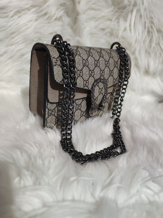 Високо качество чанти