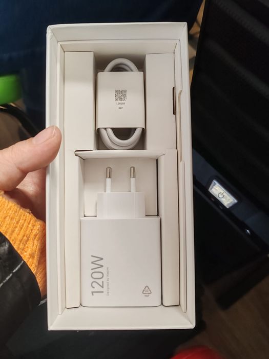 Vând Xiaomi 13T Pro - nou 512Gb