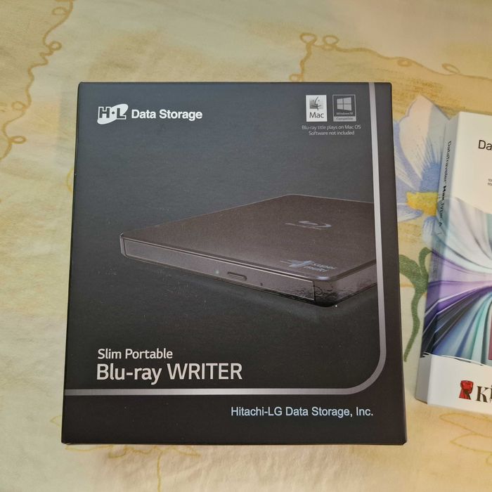 Лаптоп HP Victus 16-d1000nu цвят Mica Silver.