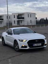 Vand Ford Mustang 2.3 EcoBoost Perfomance Pack