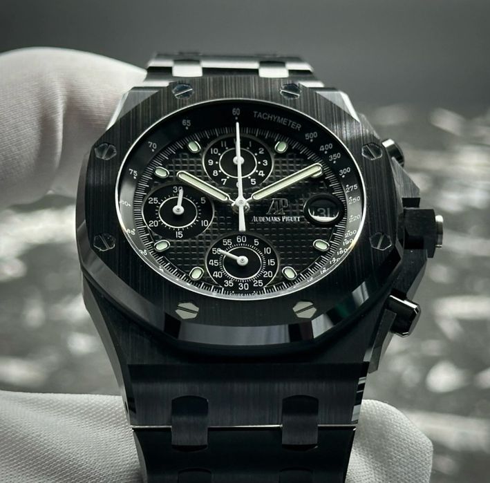 Часовник Audemars Piguet НАМАЛЕН!