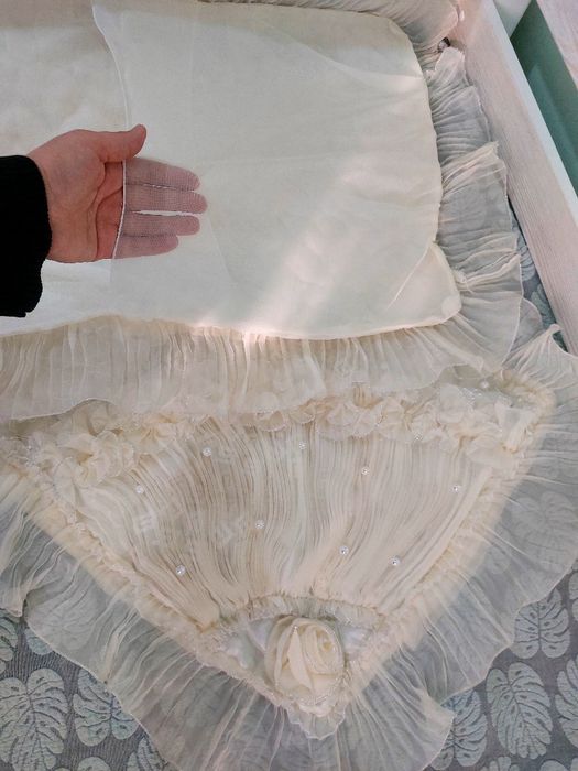 Декоративное покрывало