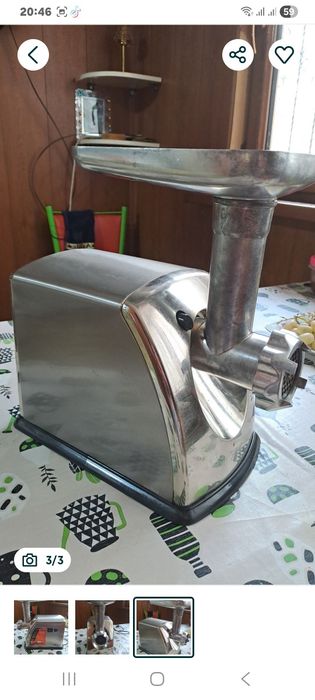 Продаётся мясорубка электрическая