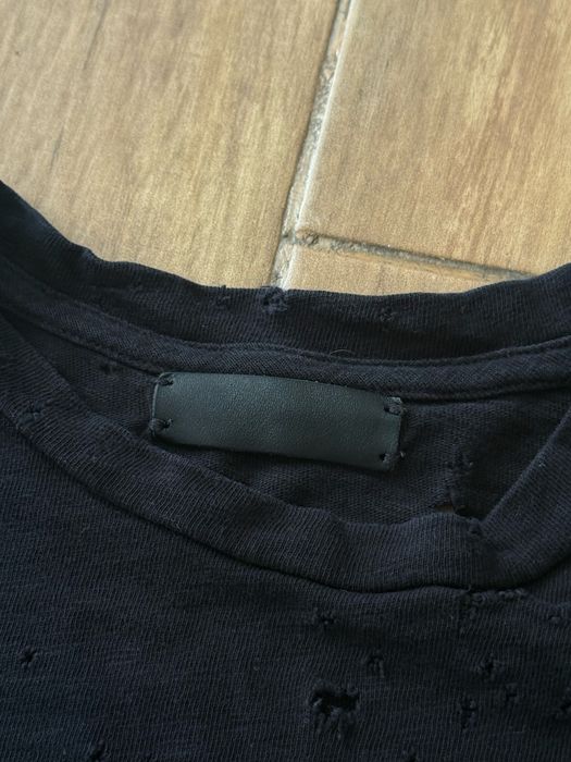 Tricou Amiri distressed cu rupturi