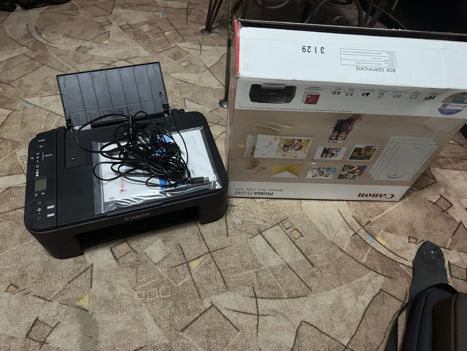 Продам цветной принтер Canon ts3340