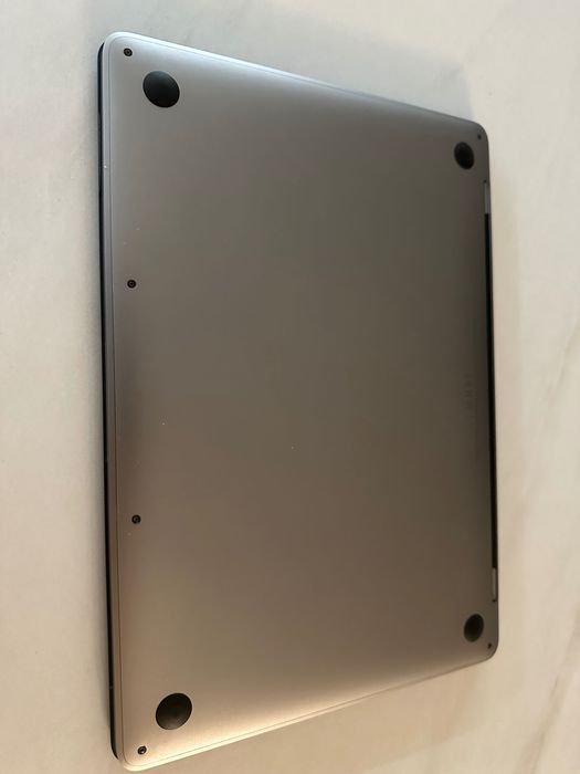 MacBook Pro 2019 A2159 cu touchbar