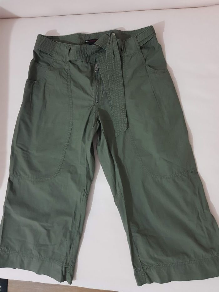 Pantaloni cullote kaki H&M,marimea 40,ca noi