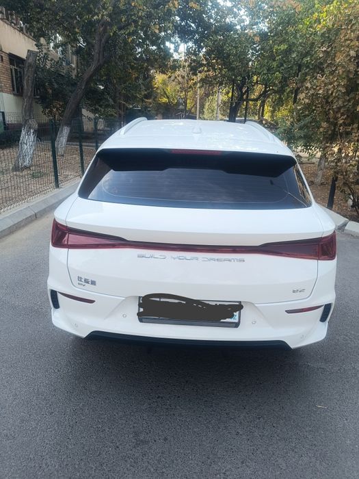BYD E2 Oq Idiyal sastayana