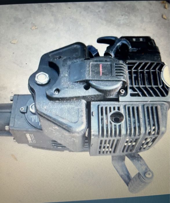 Бензинов къртач камго работи повече от перфектно внос от англия