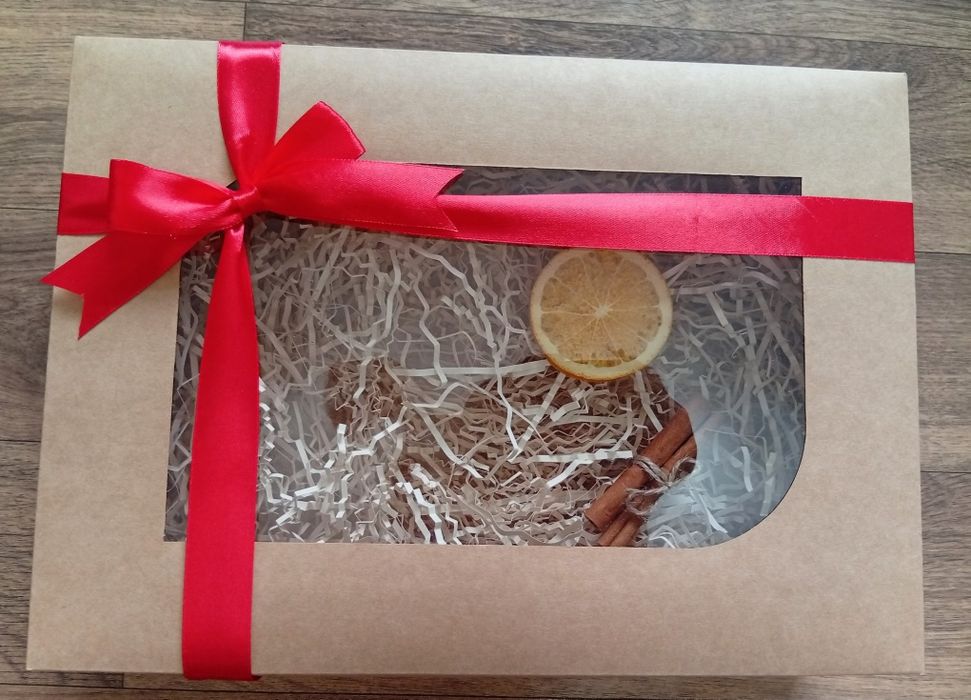 Продаётся упаковочный набор для подарка