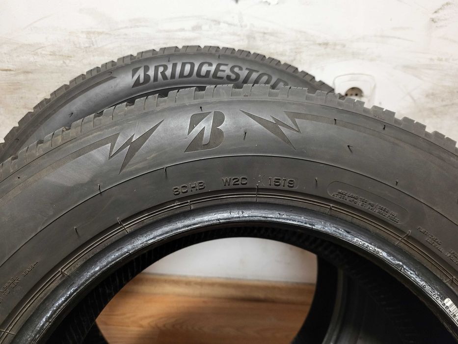 215/65/16 Bridgestone / зимни гуми