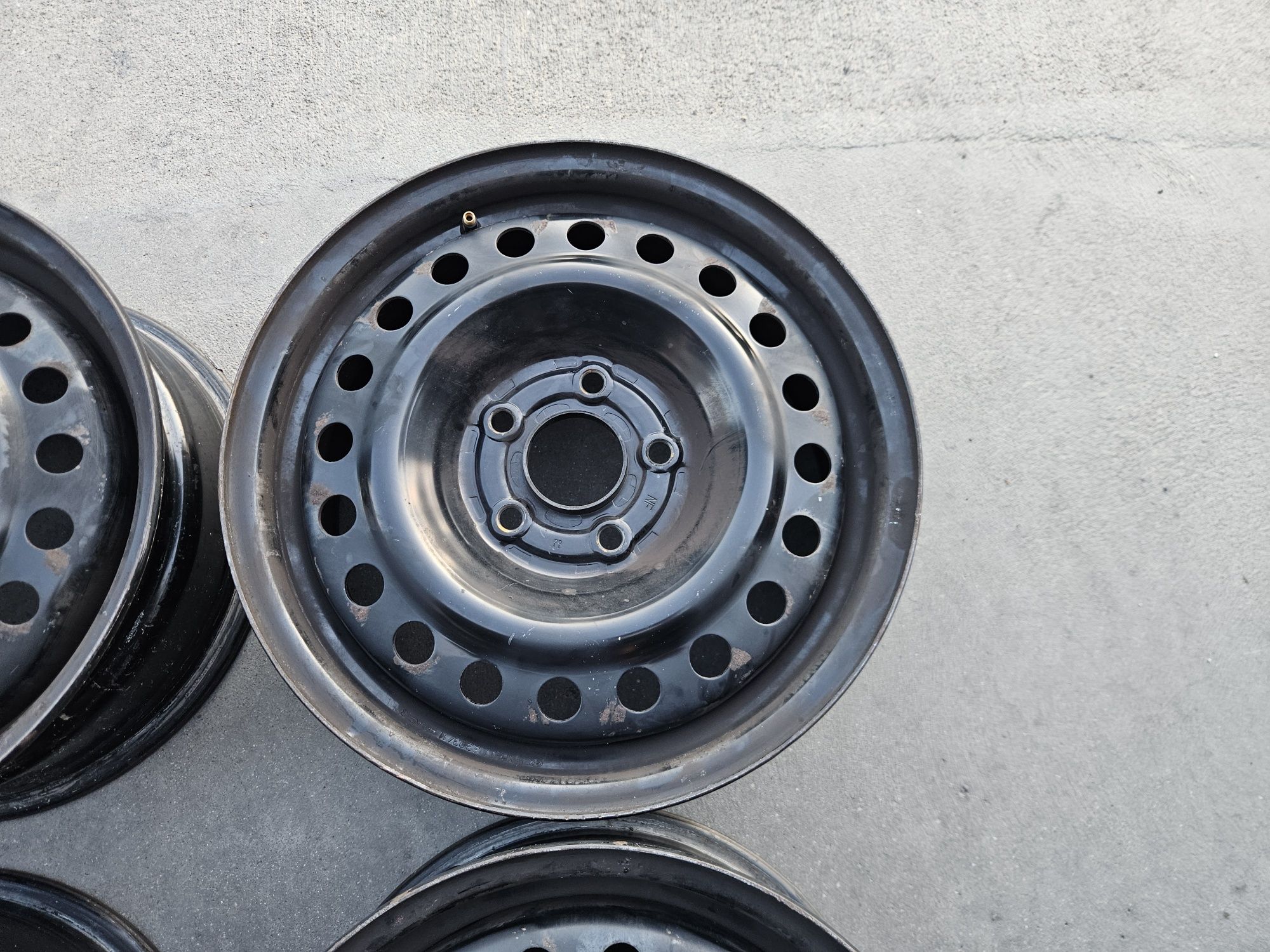 16'' оригинални джанти 5х114.3 HONDA + Тасове