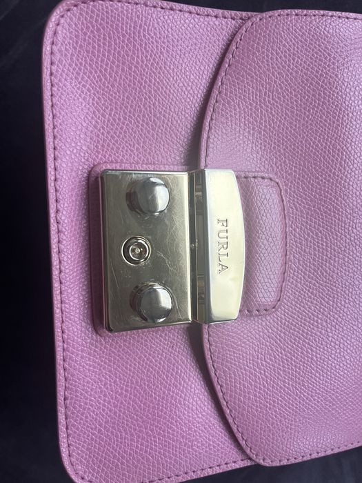 Малка розова чанта Furla