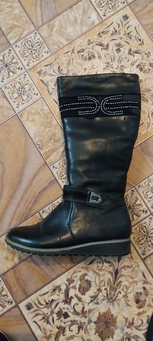 Продам сапожки в хорошем состоянии